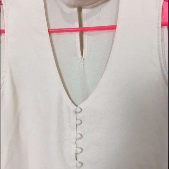 WAYF pink sleeveless top V-Neck XS 7324 - Picture 3 of 7